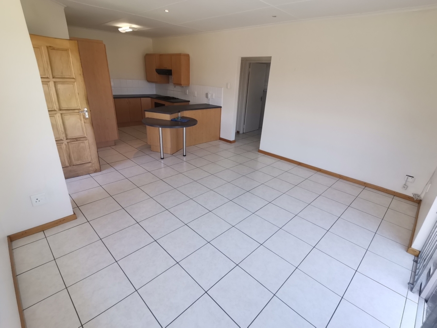 To Let 2 Bedroom Property for Rent in Cambridge Eastern Cape